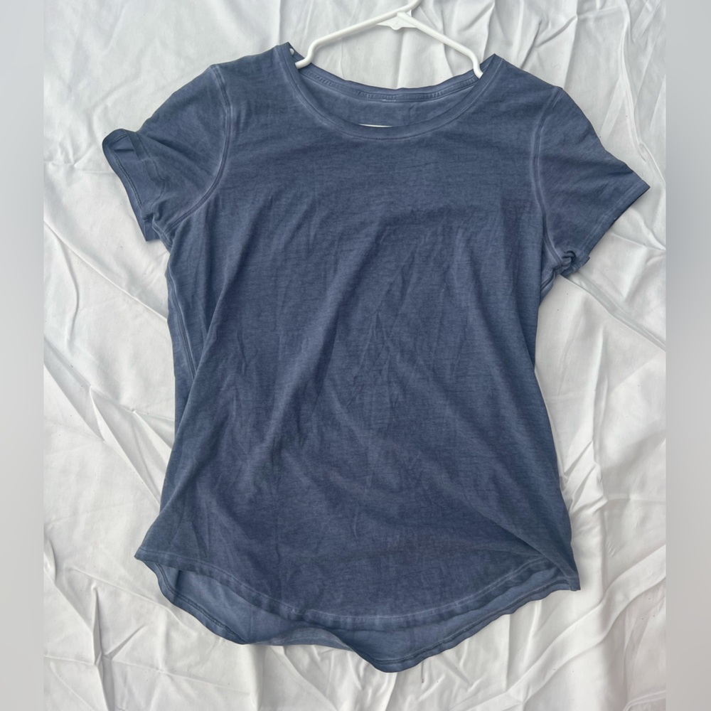 Lulu lemon shirt